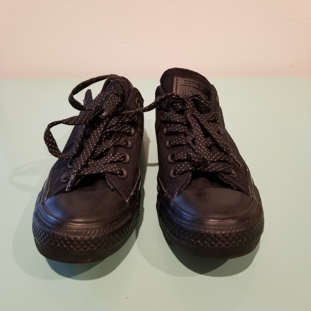Black with infrared/neon red converse chucks